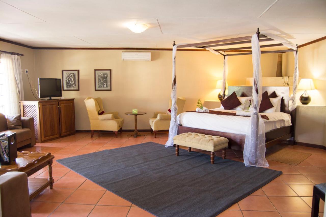 Floreat Riverside Lodge And Spa Sabie Eksteriør bilde