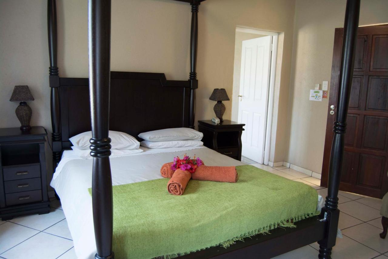 Floreat Riverside Lodge And Spa Sabie Eksteriør bilde