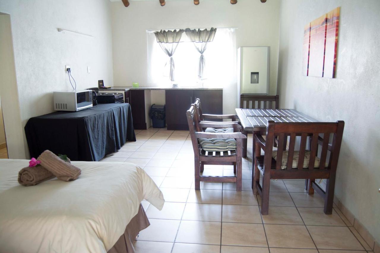 Floreat Riverside Lodge And Spa Sabie Eksteriør bilde