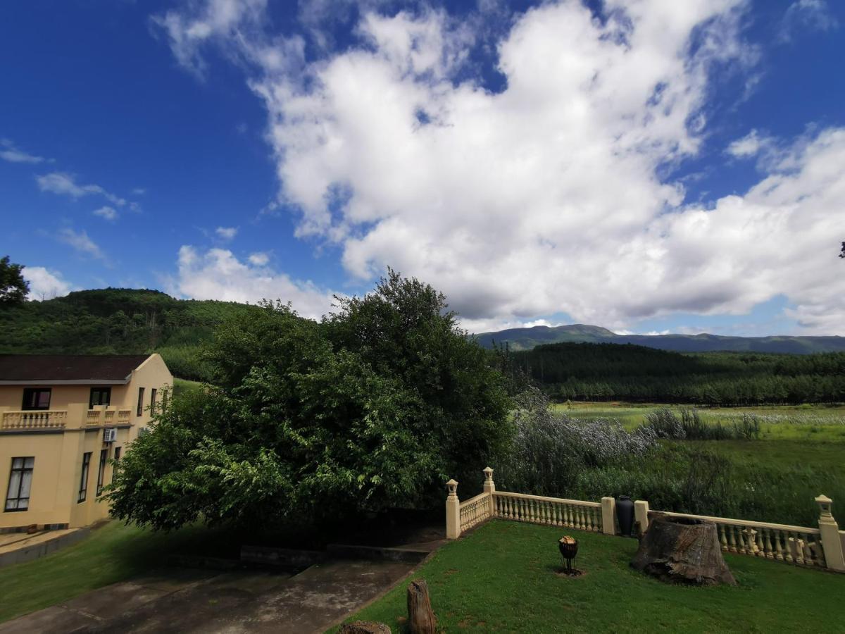 Floreat Riverside Lodge And Spa Sabie Eksteriør bilde